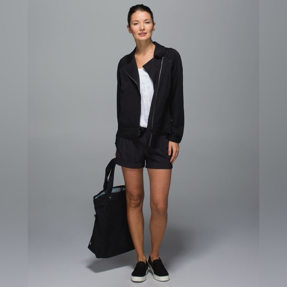 Lululemon🍋Soft Summer Jacket - Picture 1 of 7